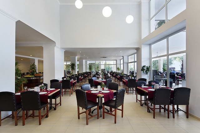 Larissa Club Otel